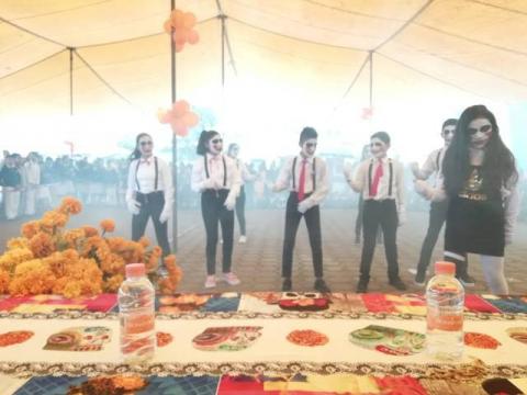 El DIF municipal fomenta la tradición de Día de Muertos con concurso de ofrendas imagen 4