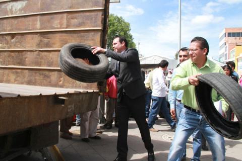 Supera las expectativas el primer “Llantatón” en Apizaco imagen 2