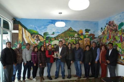El trabajar en equipo consolida el desarrollo del municipio: Rivera Mora imagen 1