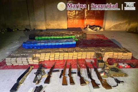¡Narcobodega en Tlaxcala! Caen casi 900 kilos de presunta cocaína en operativo federal