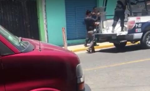 Denuncian a policias abusivos en Ixtenco imagen 1