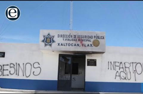 Ratas operan con protección en Xaltocan