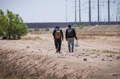 Oleada de repatriaciones. Casi mil paisanos regresaron forzadamente de EU en 2025