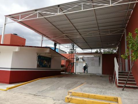 Respalda alcalde de Totolac necesidad de techumbre en primaria Maxixcatzin imagen 1