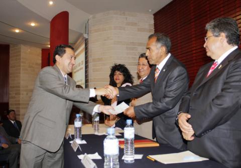 Se privilegia la investigación en la UAT a través de los CA: Rector imagen 3