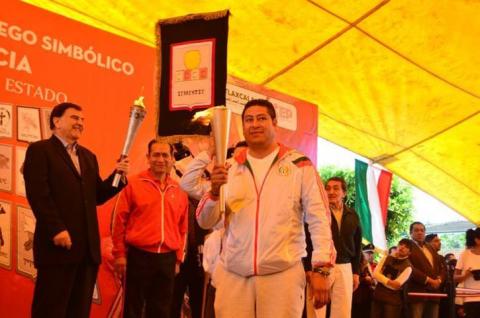 Alcalde de Terrenate recibe “fuego patrio” imagen 1
