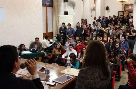 Organiza Diálogos Tlaxcala el 1er. Taller de Oratoria y Debate Público imagen 1