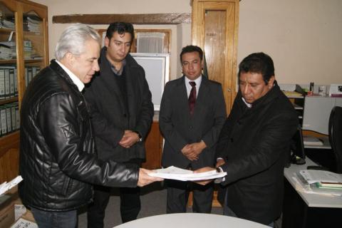 Presentan ante el IET dos solicitudes de registro para coaliciones en proceso extraordinario imagen 1