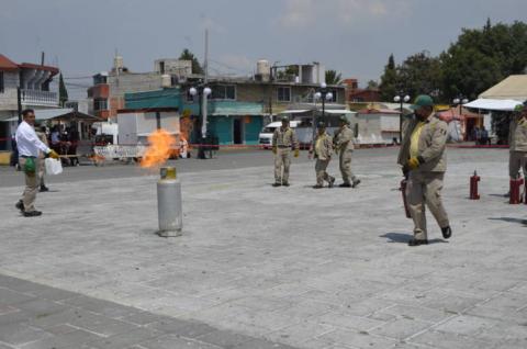 Amaxac de Guerrero capacitado en control y manejo de incendios por gas Lp imagen 2