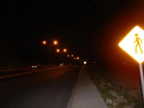 Reactivan luminaria del camellón en Tepeyanco imagen 1