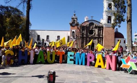 Brigada de Red Joven hace precampaña en Chiautempan imagen 1