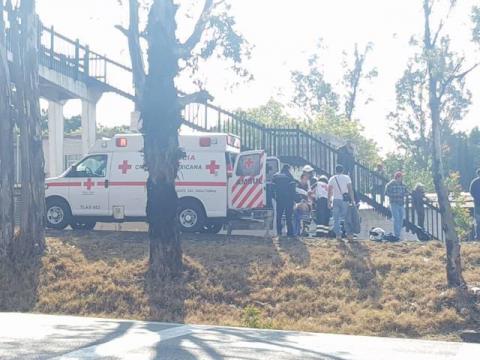 Tráiler arrolla a motociclista sobre la carretera Tlaxcala- Apizaco imagen 7