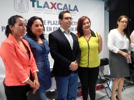 Presume Camacho transparencia en asignación de plazas