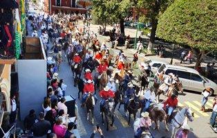 Cabalgata de la Mexicanidad recorre la Ciudad de Tlaxcala imagen 3