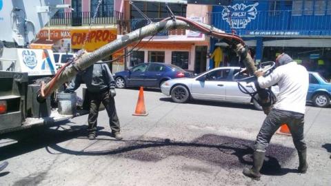 Atiende HOPE reportes ciudadanos para reparar baches en Apizaco imagen 1