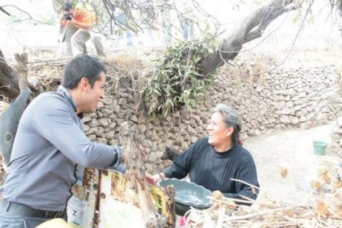 Festeja Bladimir Zainos a las mamás en su día imagen 6
