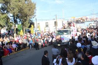 Feria “Sobre el Camino Grande 2017” arrancó con desfile imagen 4