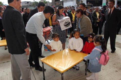 Sin agua escuela primaria en Chiautempan