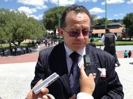 Ombudsman copión justifica su servilismo al PRI con su ley de seguridad