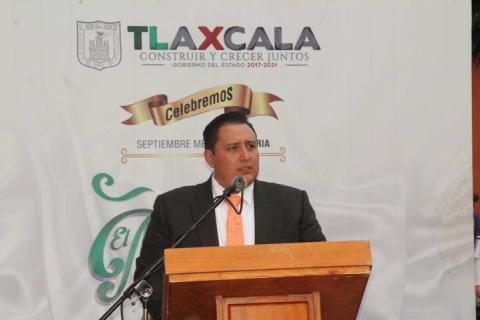 Alcalde de Tecopilco encabeza Arrio de Bandera en la capital del estado imagen 1