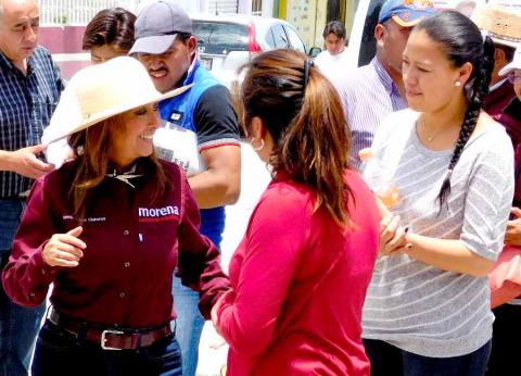 Te queremos diputada, vamos con Lorena y Morena: Pobladores