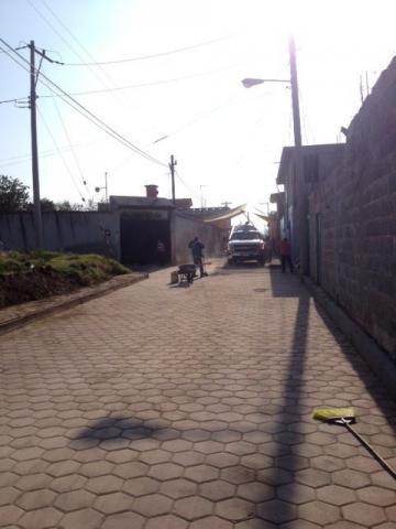 Se benefician habitantes de La Aurora con pavimentación