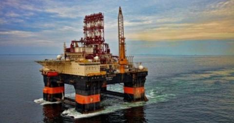 Caída en los precios del petróleo no es un evento menor