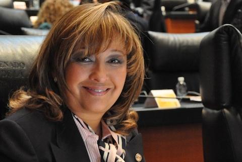 Garantizar recursos para el fomento a la lectura, llama Lorena Cuéllar