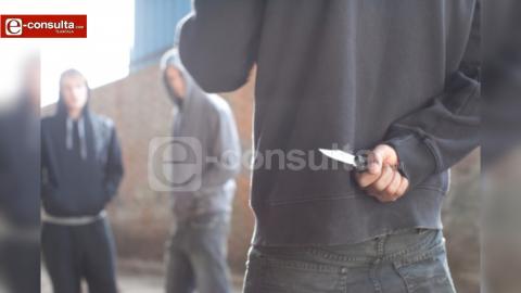 Mujer lesionada con arma de fuego, es el saldo de un robo a negocio en Atlangatepec