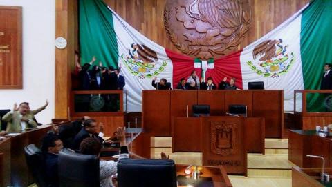 Aprueba Congreso licencia indefinida para SOO