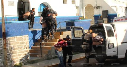 En persecución policías detienen a presunta banda de secuestradores imagen 1