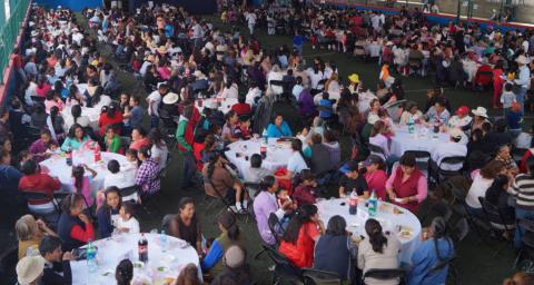 Celebra ayuntamiento de Teacalco a las mamás imagen 1