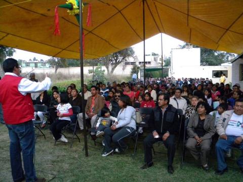 Escuchando propuestas de la ciudadanía, concluye VHGM campaña en Apetatitlán imagen 2