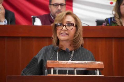Develan letras en el muro de honor del Congreso con la leyenda “Instituto Politécnico Nacional” imagen 8