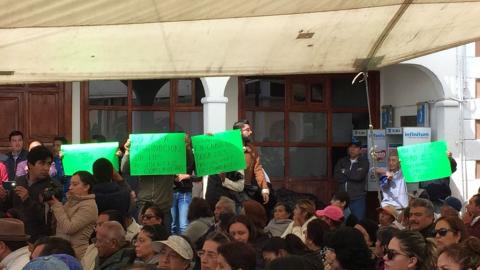 Con protesta pide más dinero presidente de comunidad de Papalotla imagen 3