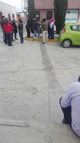 Amedrenta regidor con funciones de alcalde a tesorera de Ixtenco imagen 5