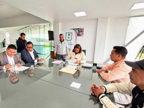 Firma Ana Lucía Arce convenio para brindar en San Pablo del Monte servicios del ISSSTE imagen 1